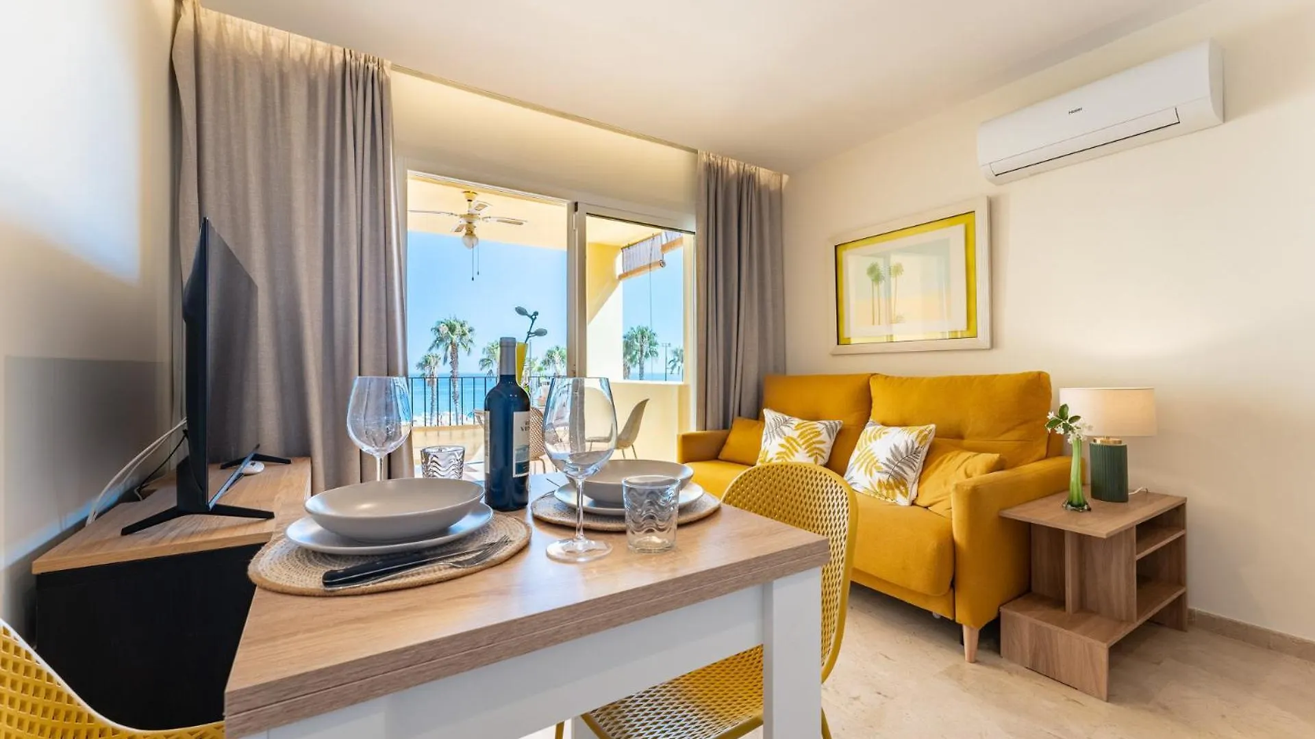 Malagasuite Las Palmeras Torremolinos Apartment